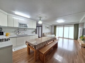 Casa Linda Guesthouse