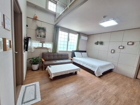 Casa Linda Guesthouse