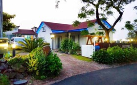 Casa Linda Guesthouse