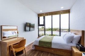 De Reve Jeju