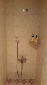 Diamond Hotel