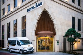 Hotel Leo