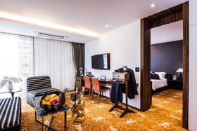 Hotel Leo