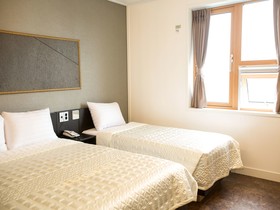 Hotel Major 2