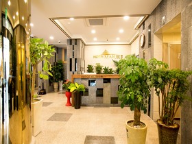 Hotel Major 2