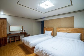 Hotel Maple