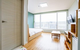 Jeju Baramui Eondeok Pension