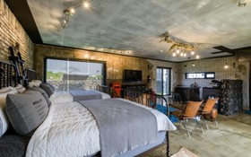 Jeju Bunker Pension
