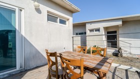 Jeju Byeoleuldameunbaramarae Pension