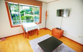 Jeju Daeheul Chalet Pension