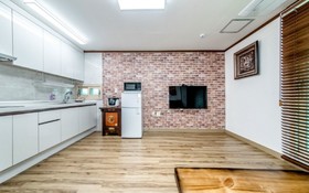 Jeju Hyeopjae Haeohreum Pension