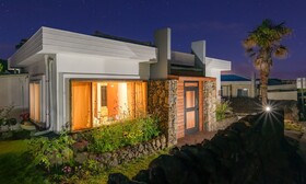 Jeju Nuecurry Pension