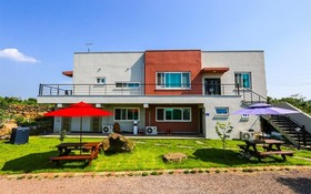Jeju Osaekgyul Cheheom Pension