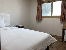 Jeju Skyhill Business Hotel