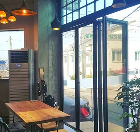 Jeju Ssugiya Guest House