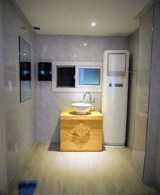 Jeju Ttorang Guest House