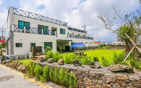 Jeju Woljeongri Badabyeol Pension