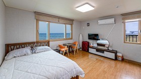 Jeju Woljeongripungcha Pension