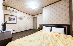 Jeju Yeongsung Motel