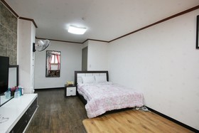 Jeju Yeongsung Motel