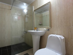 Monaco Hotel