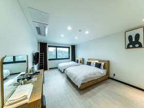 Nine Boutique Hotel