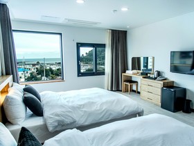 Nine Boutique Hotel