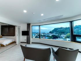 Nine Boutique Hotel