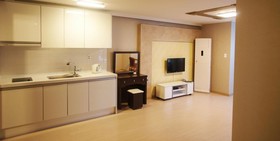 R & T Hotel