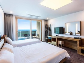 Seastay Hotel & Spa
