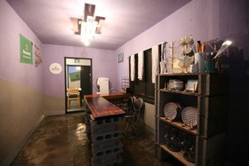 Tom's Guesthouse