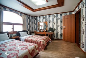 Trevi Hotel