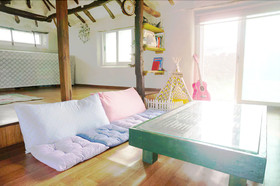 Unnie Guesthouse Hostel