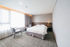 With City Hotel