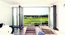 Pool & Villa Sorang