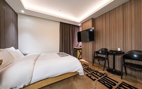 Ansan Boutique Hotel Reniel