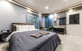 Ansan Hotel 727