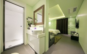 Ansan Queens Hotel