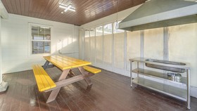 Daebudo Fullhouse Pension