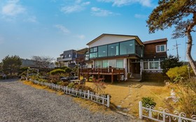 Daebudo Seaside Healing Camp Pension