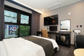 Hermes Hotel