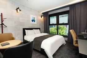 Hermes Hotel
