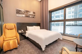 Hermes Hotel
