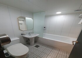 No 25 Hotel