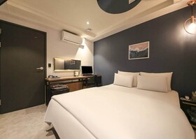 No 25 Hotel