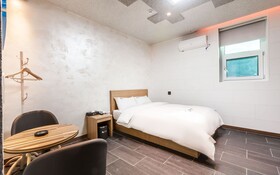 Anseong Yajasu Motel