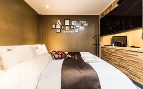 A7 Hotel