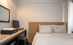 Anyang Donkey Hotel