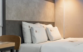 Anyang Donkey Hotel