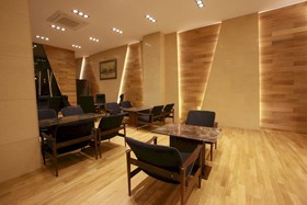 Hotel Avalon